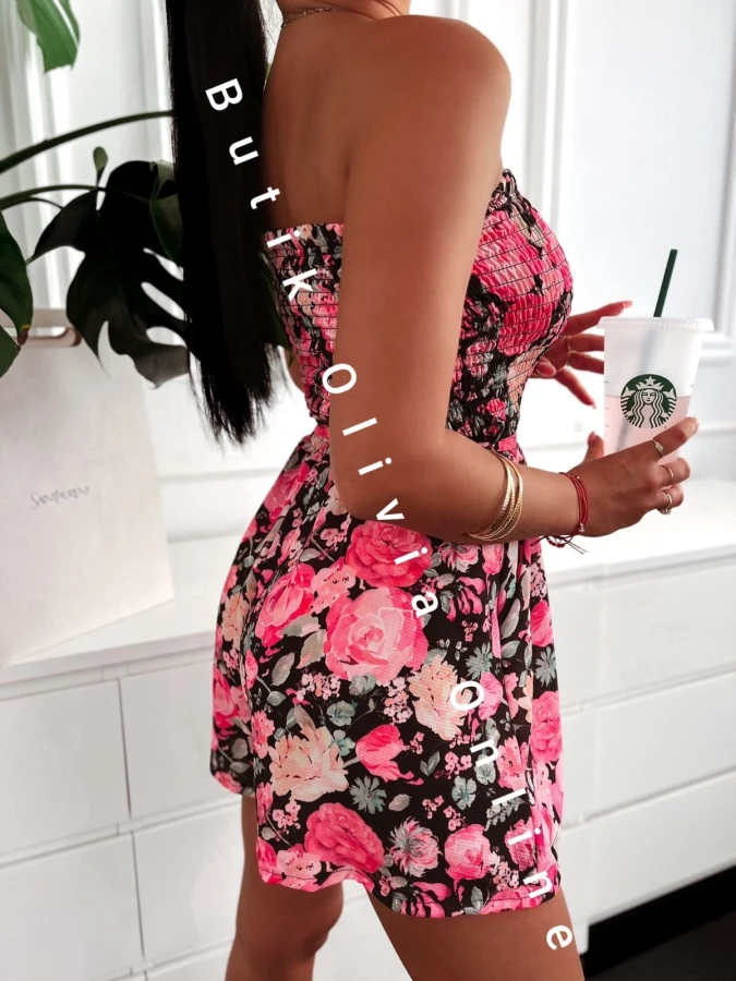 Kurzer Sommer-Playsuit mit Blumenmuster, trägerlos mit elastischem Oberteil, lockeren Shorts und Bindegürtel