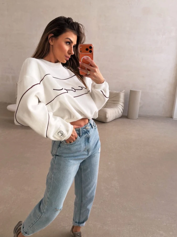 sweatshirt-la-coca-aura-creme