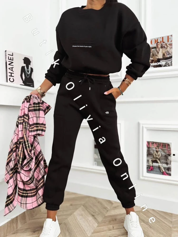 gefuetterter-loungewear-set-krone-schwarz