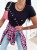 t-shirt-prazkowany-czarny-min