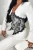 garnitur-damski-marynarka-z-koronka-i-spodnie-bialy-5.webp