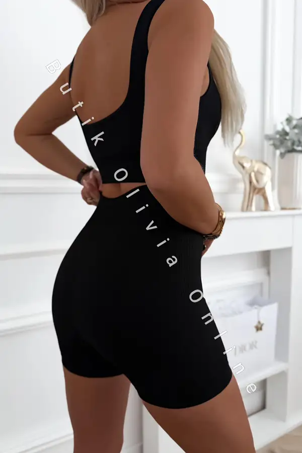 komplet prążkowany modelujący top i kolarki czarny