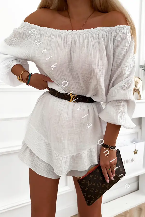 Schulterfreier Musselin-Playsuit im Skort-Look mit Puffärmeln