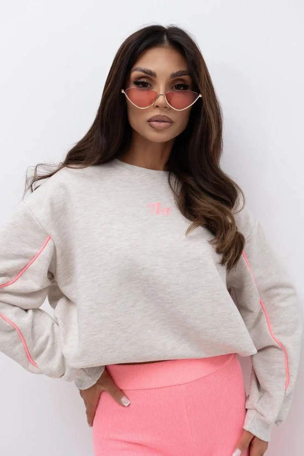 Set: Graues Oversize-Sweatshirt und gerippte Radlerhose w Neonrosa
