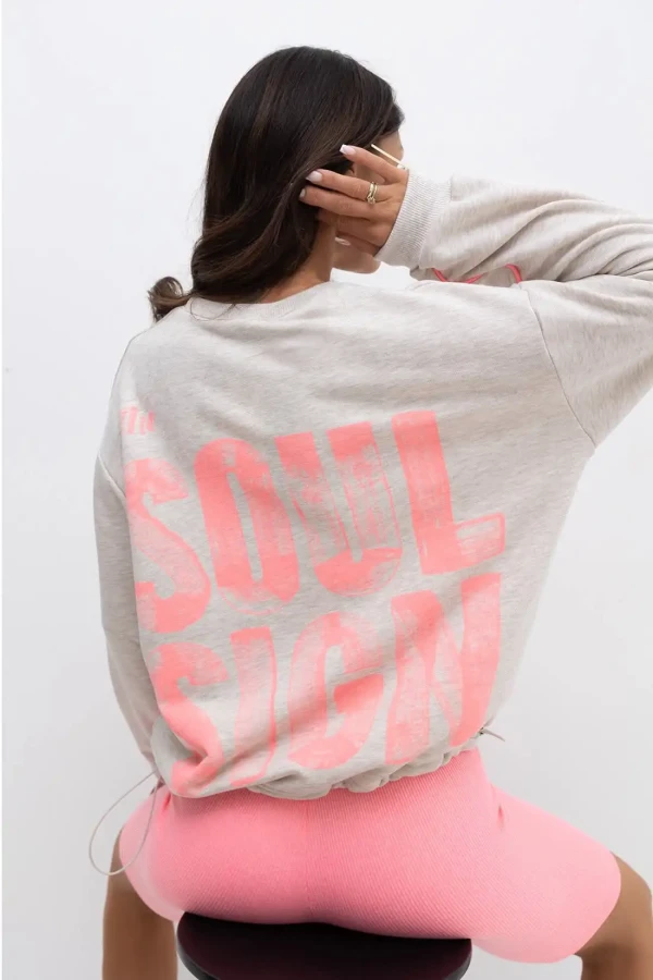 Set: Graues Oversize-Sweatshirt und gerippte Radlerhose w Neonrosa
