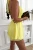 Neckholder-Playsuit mit tiefem Ausschnitt und rückenfreiem Design Gelb