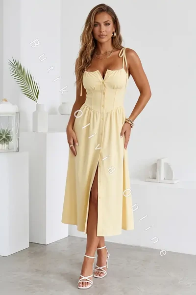 Zitronengelbes Midi-Kleid mit Trägern und Knöpfen