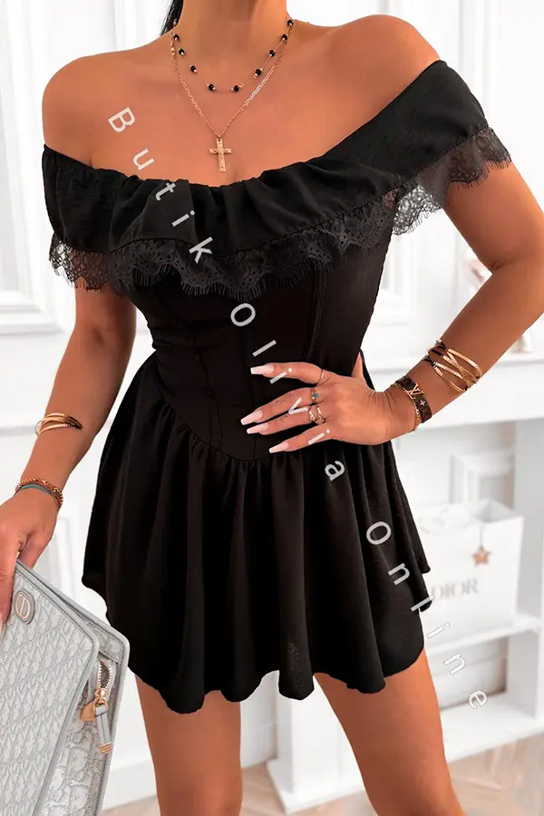 Schwarzer Carmen-Jumpsuit mit Hosenrock-Effekt